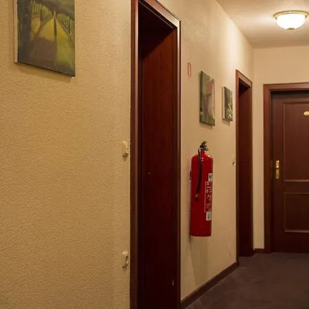 Krona ホテル Domžale